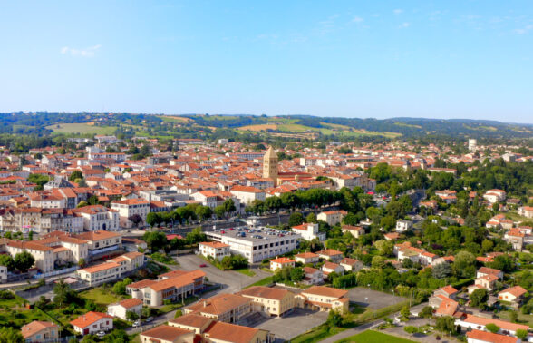 Vue par drone de la ville de Saint Gaudens