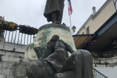 Agrandir l'image 2 sur 3, fenêtre modale